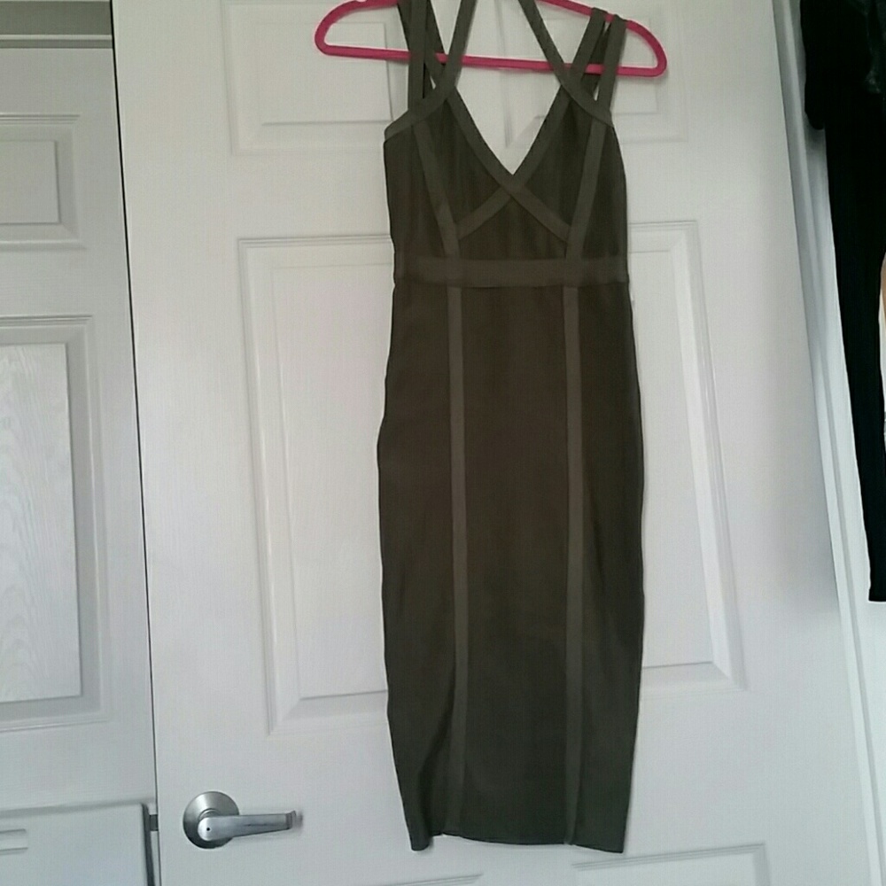 Venus dark green bodycon midi dress